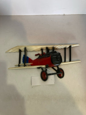 Metal Airplane Red/white Wall Decoration