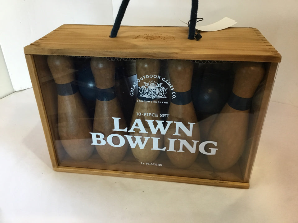 Wood Tan Bowling 10 pieces Toy