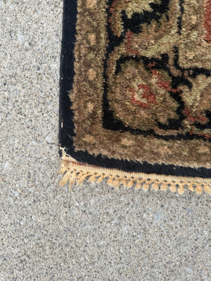 Wool Print Black/Green Rug