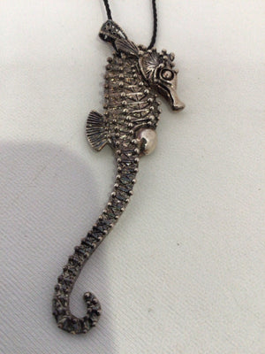 Kirk's Folly Silver Seahorse Pin
