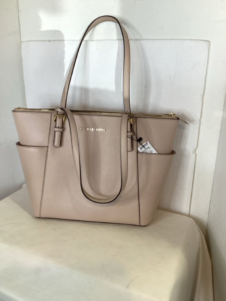 Michael Kors Pink Purse