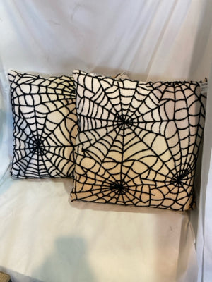 White/Black Cotton Spider Web Pair Pillow Set