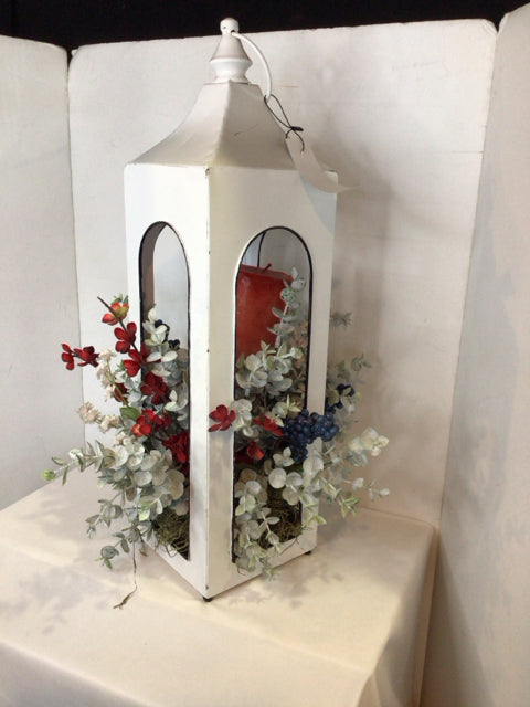White/Green Metal w/candle Lantern