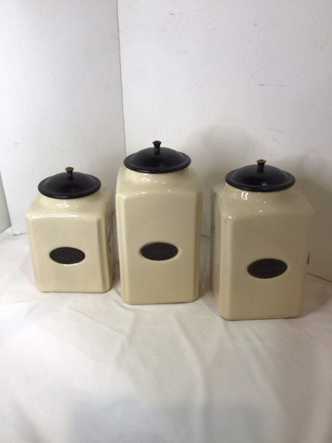 HOME Set of 3 Cream Ceramic Canister Set