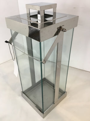 Silver Metal/Glass Lantern