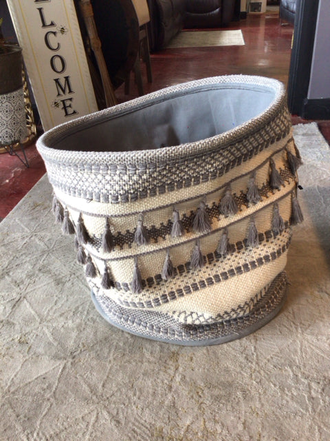Opal House Woven Gray/White Cotton Tassels Basket