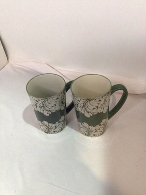 Spectrum Pair Green/White Ceramic Mug Set