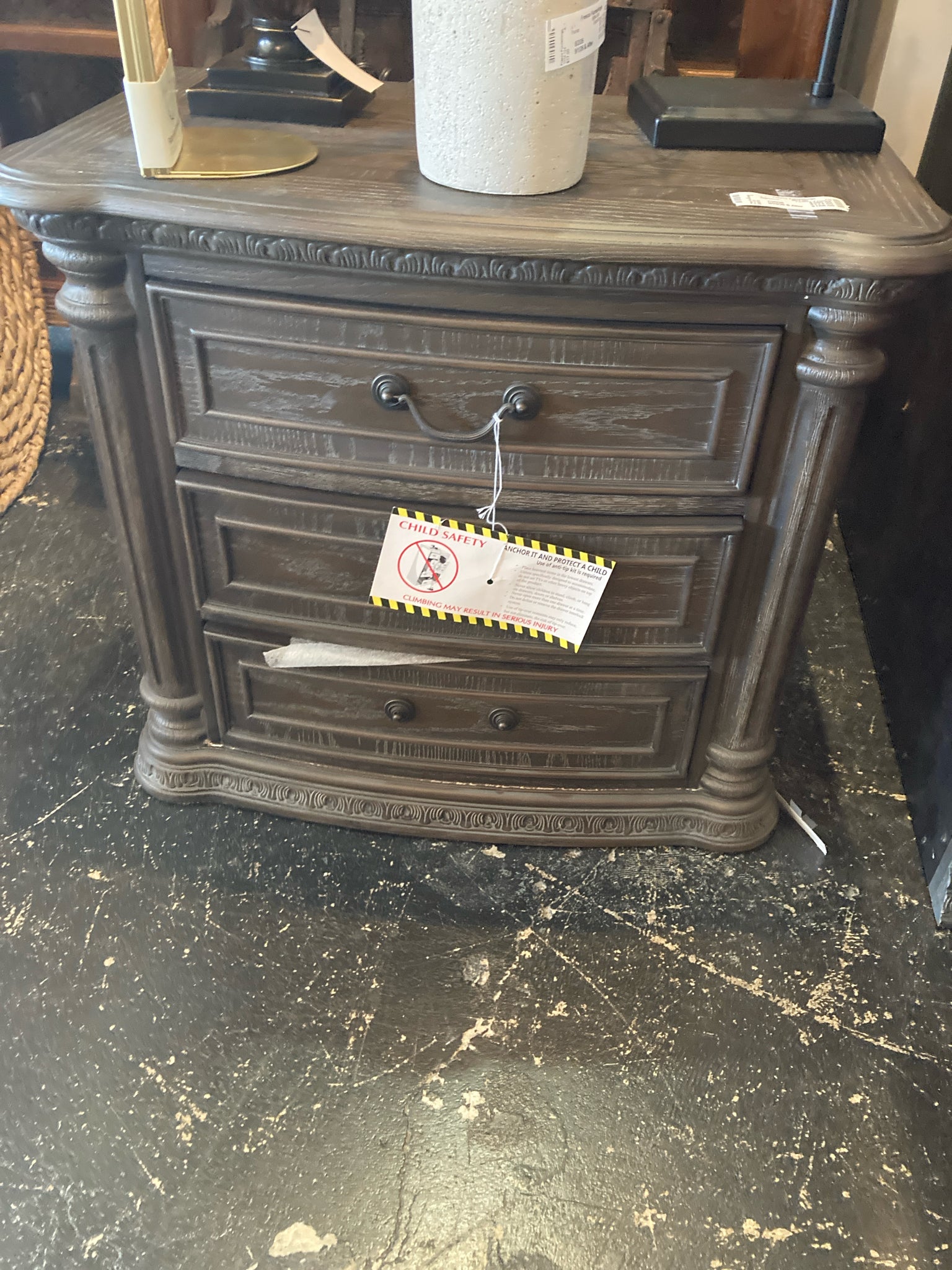 Furniture of America Traditional Wood AS IS Brown Dresser/Chest FOA-CM7661N