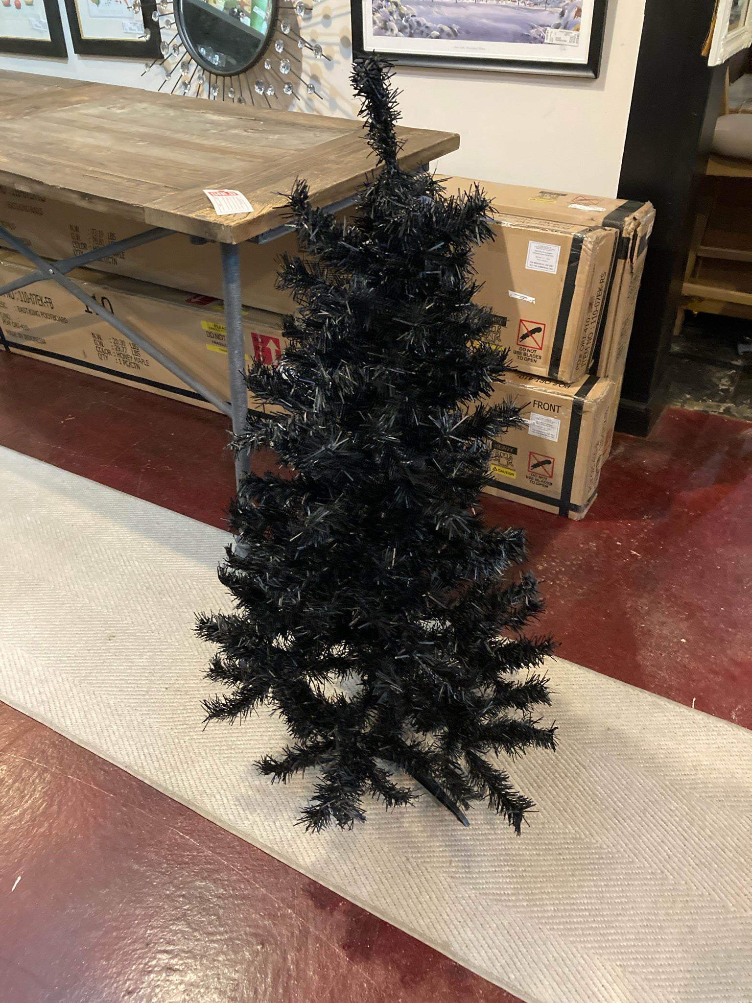 Black Tree Holiday Item
