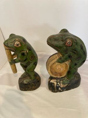 Garden Green Wood Frog Pair Statue