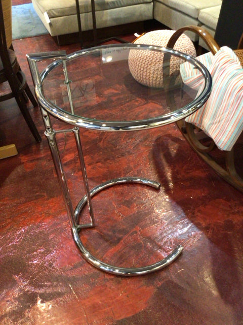 Modern Glass/Chrome Round Clear/Silver Table