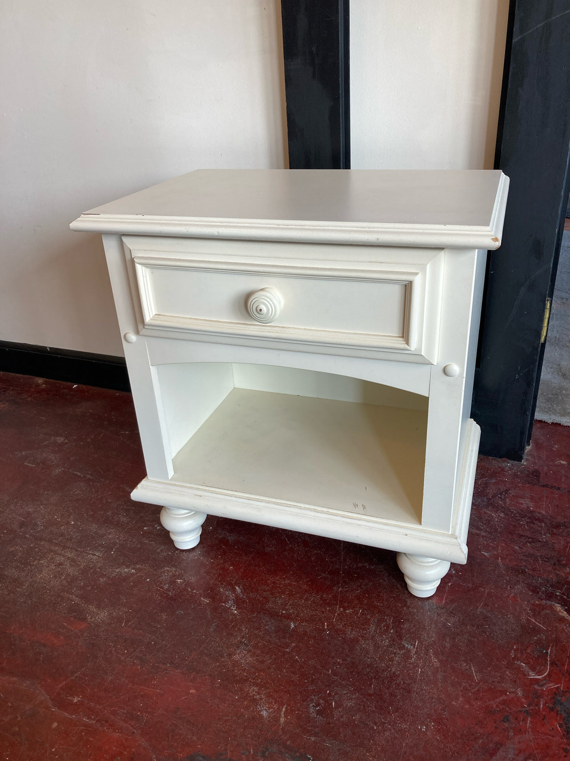 Wood 1 Drawer Cream Nightstand