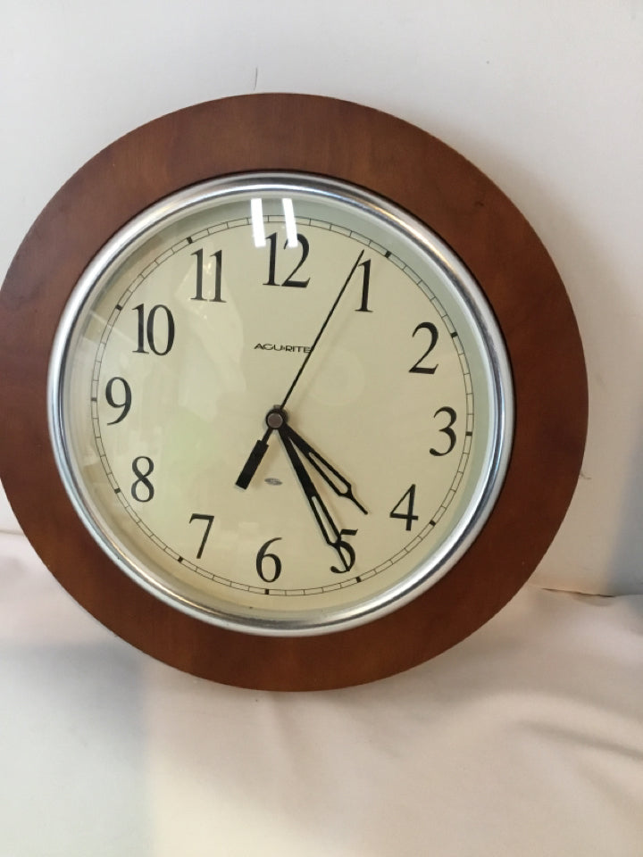 Acu-Rite Brown Wood Round Clock