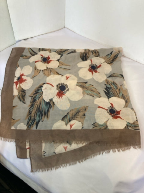 Polyester Gray/White Scarf
