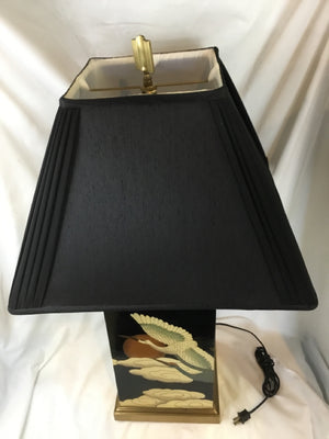 Oriental Black/Cream Lacquer Crane Square Lamp