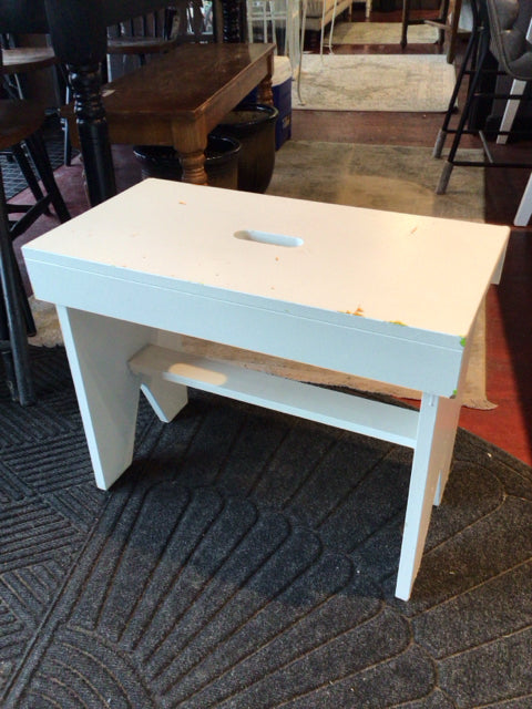 Wood White Bench