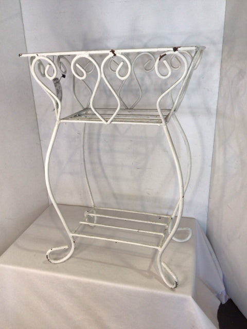 White Metal Plant Stand