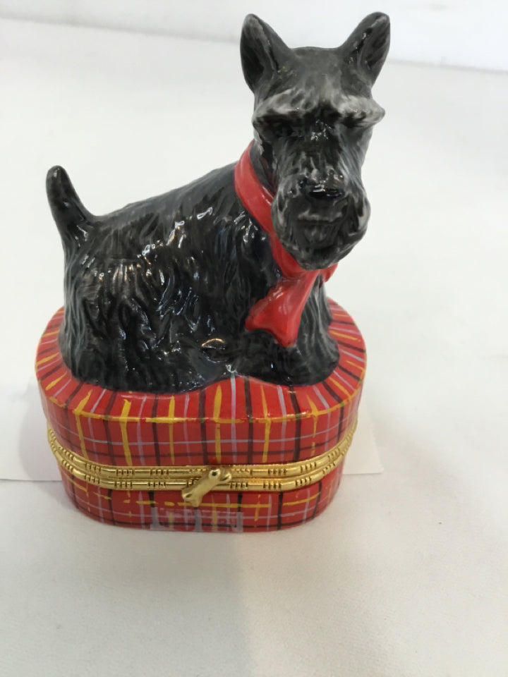 Porcelain Scottie Dog Red Box