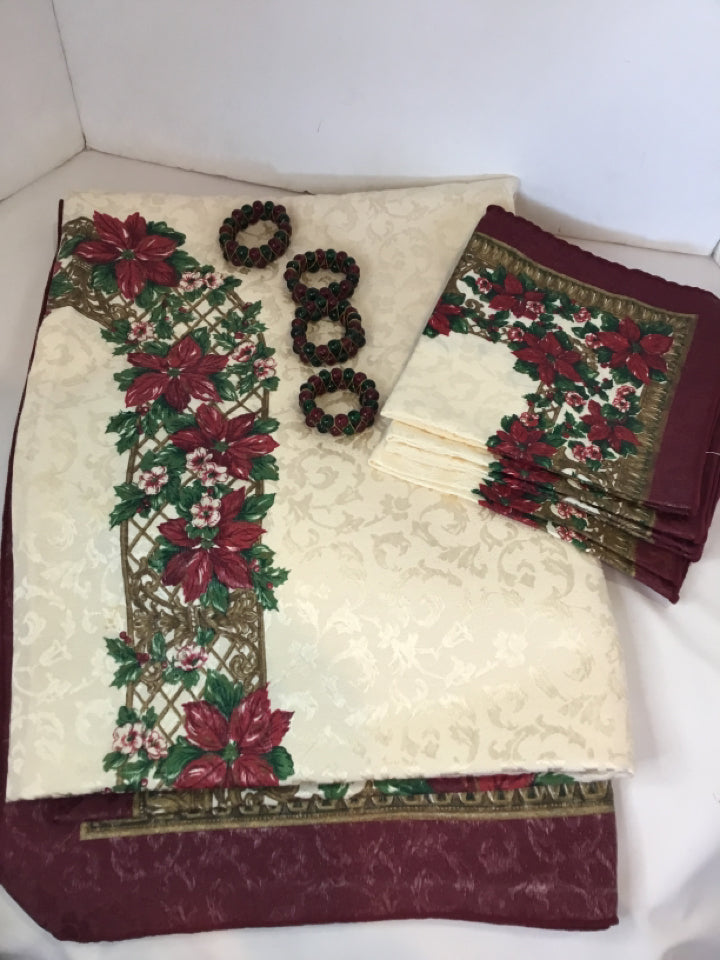 Christmas Red/Green Cotton Napkin Rings Tablecloth Holiday Item