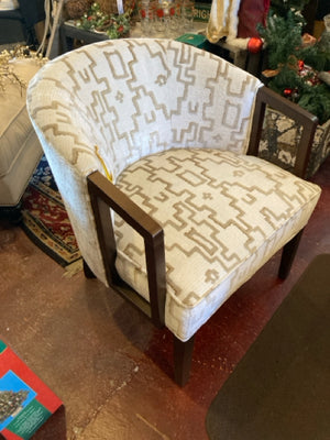 Barrel Chenille Greek Key Cream/Tan Chair