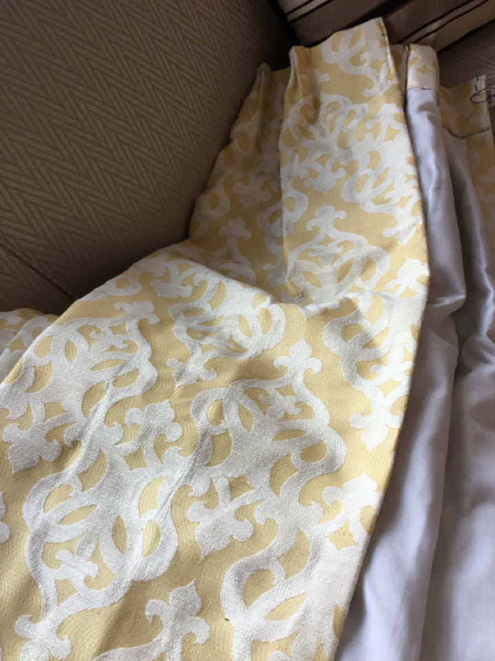 2 Panels Yellow/White Polyester Draperies/Curtains