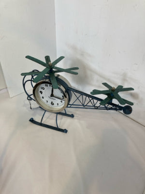 Vintage Green/Silver Metal Helicopter Clock
