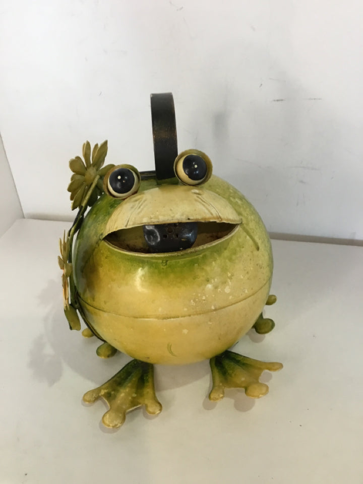 Green/Yellow Metal Frog Watering Can