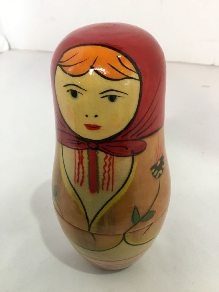 Red/Tan Wood Girl Nesting Dolls