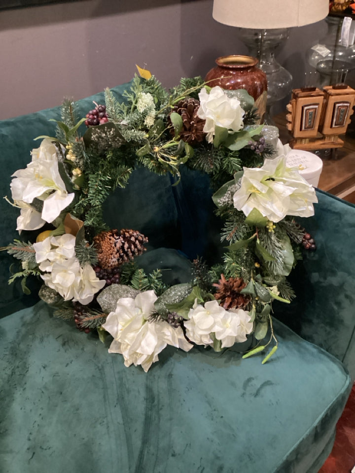 Frontgate Wreath White Silk Holiday Item