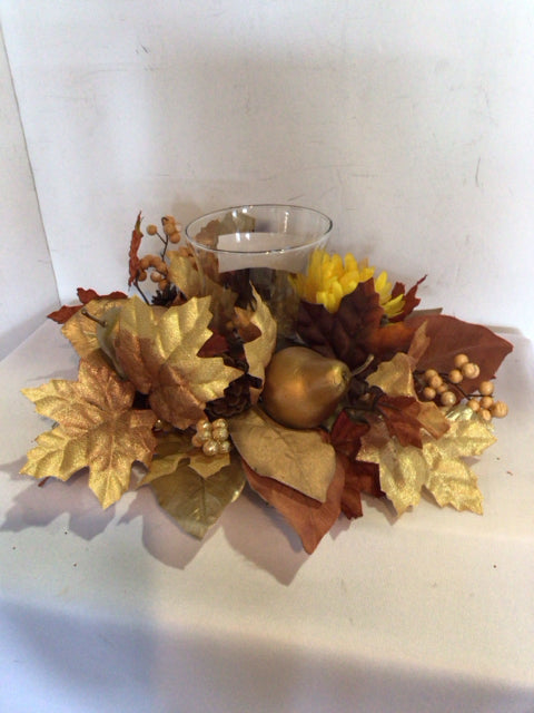 Autumn Glass Leaves Centerpiece