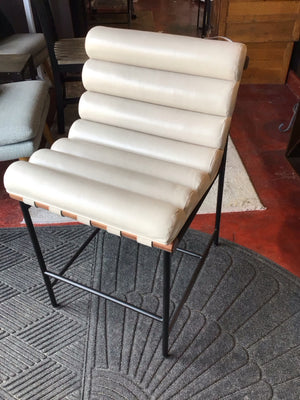 5K35B26T Denver Modern Vail Leather Cream Barstool/Bar Stool