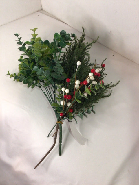 Green/White Plastic Faux Flowers Holiday Item