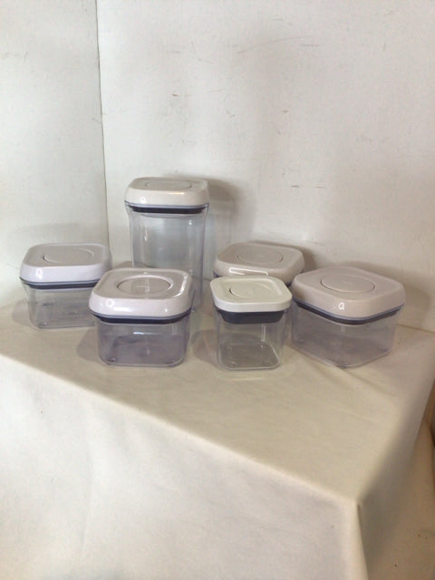 OXO Set of 6 Clear Plastic Container