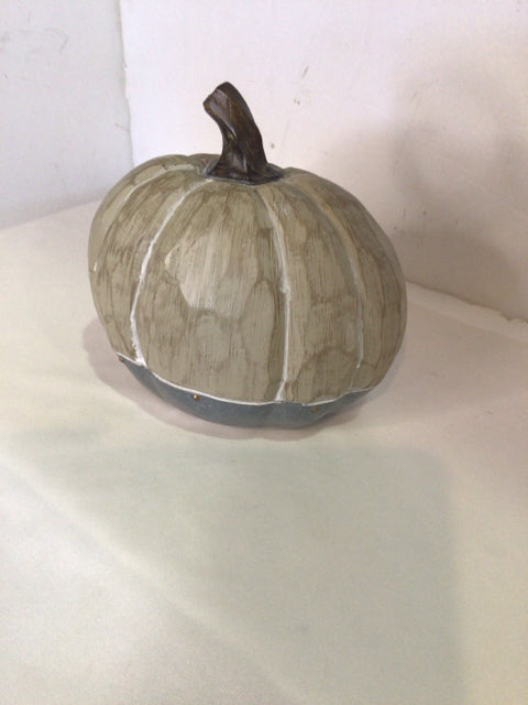 Fall Gray Wood Pumpkin Holiday Item