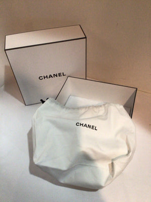 Chanel Paper w/bag White/Black Box