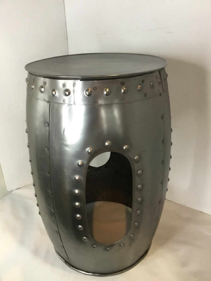 Side Metal Table