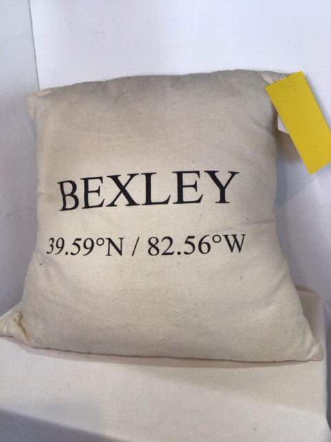 Home Goods White/Black Cotton Pillow