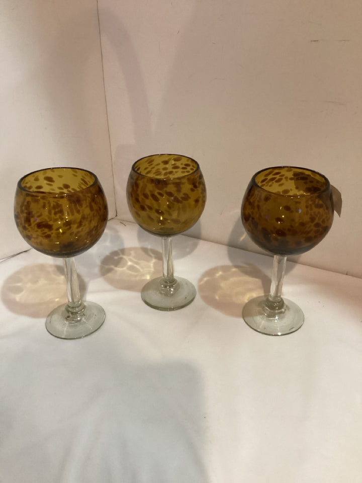 Set of 3 Brown Glass Glasses