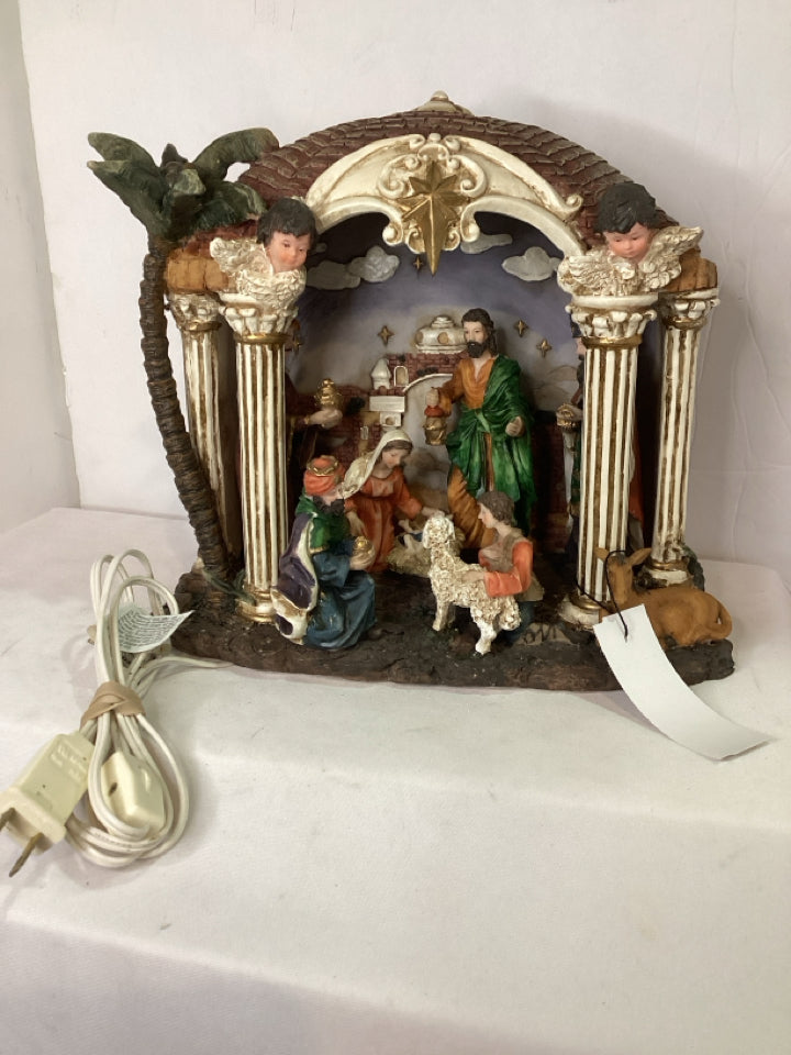 Vintage Christmas Brown/Multi Wood Light up Nativity Holiday Item