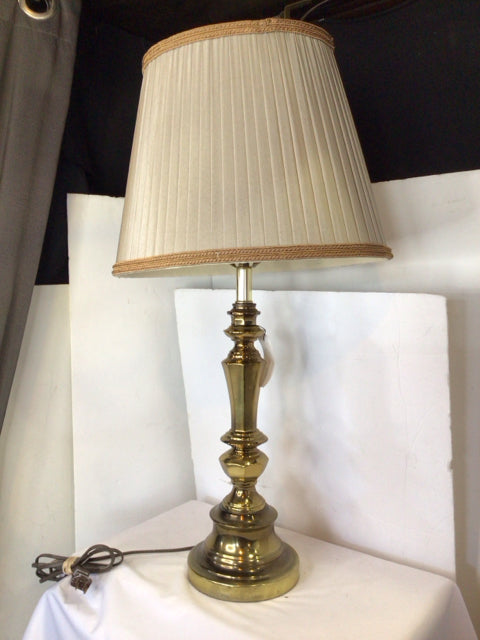 Traditional Brass Lamp