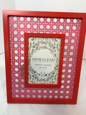 Shiraleah Red/Pink Wood Lattice Frame