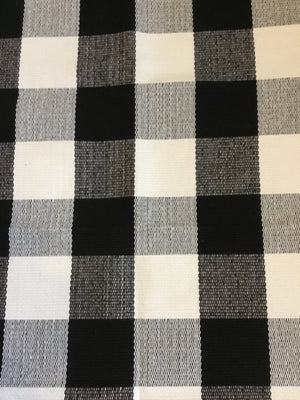 Checkerboard Mat Black/White Rug