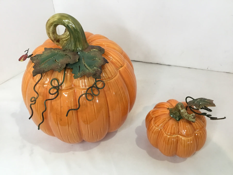 Pair Orange Ceramic Pumpkin Lidded Holiday Item