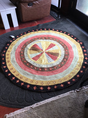 Garnet Hill Hook AS IS Round Black/Multi Rug
