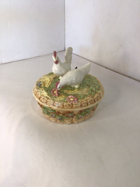Covered Multi Ceramic Chicken Dish