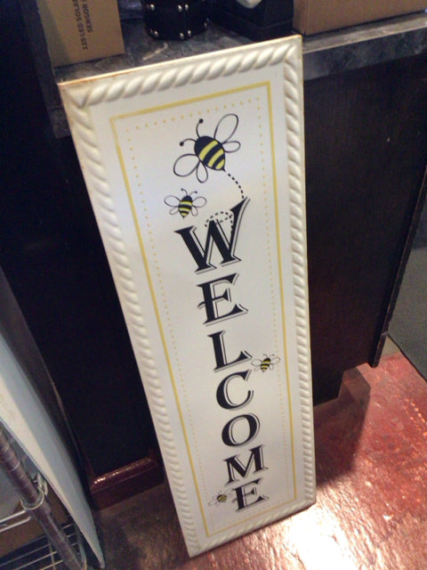 White/Black Metal Bee Sign
