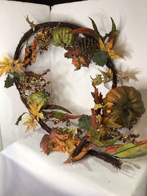 Autumn Brown/Orange Grapevine Pumpkin Garland/Greenery
