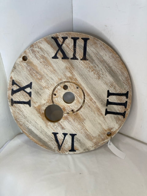 Rustic Wood Roman Numerals Round Tan/Black Wall Decoration Art