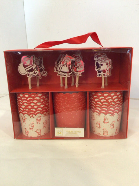 Christmas Red/white Cups Santa Holiday Item