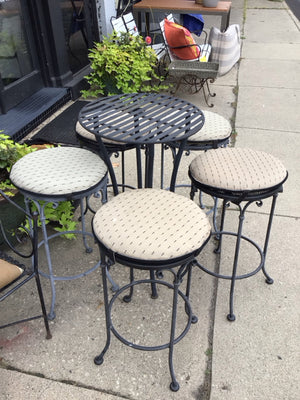 Bistro Metal Outdoor/Outside 5 Piece Set Gray Table & Chairs